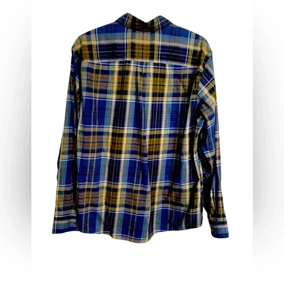 Eddie Bauer classic fit men’s button-down, long sleeve, casual shirt, size large - Picture 3 of 6